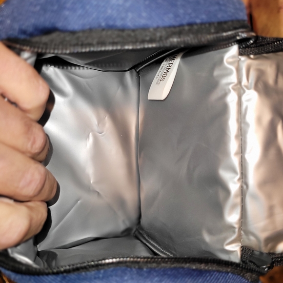 Jeff Gordon lunch tote - Picture 9 of 10